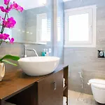 Omicron & White Villa Vasiliki