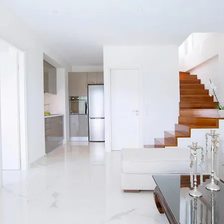 Villa Omicron & White - Offwhite